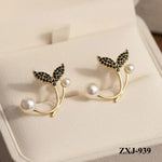Korean Fish Tail Earrings Gold Plated Lightweight Comfortable - image 4